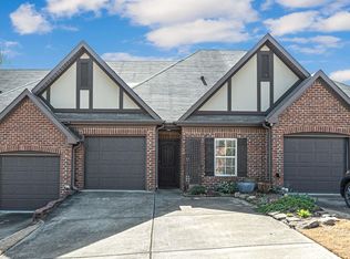 970 Tyler Crest Ln, Birmingham, AL 35226