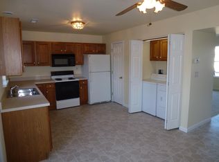 135 E Main St, Leola, PA 17540