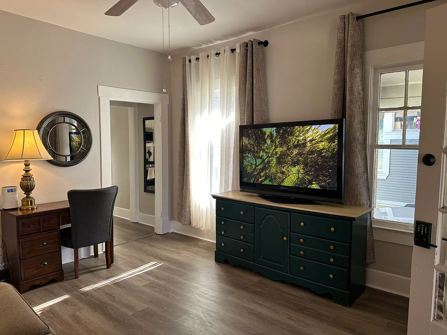 1 bed, 750 sqft, $1,750 — Photo 4