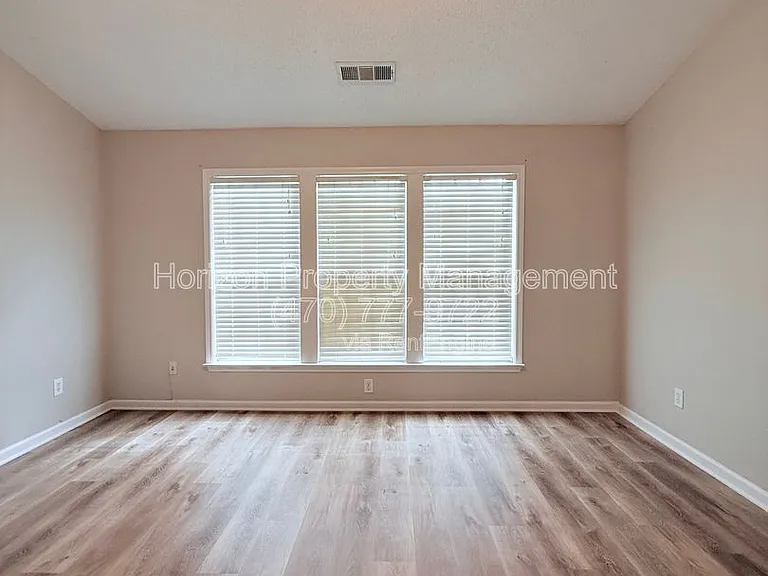 2425 Elkhorn Ter #30 — Photo 11