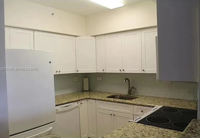 1500 Bay Rd #318S — Photo 3