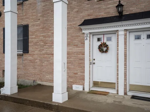 270 Buffalo Rd APT 22, East Aurora, NY 14052