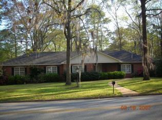 2326 E Doublegate Dr, Albany, GA 31721