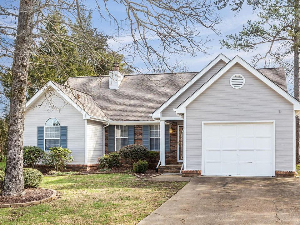 2328_Ashford_Dr_001