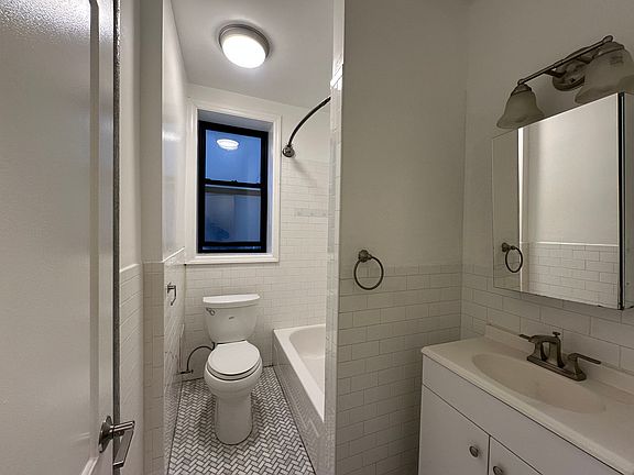 5th image of 100 Lefferts Ave APT 3G