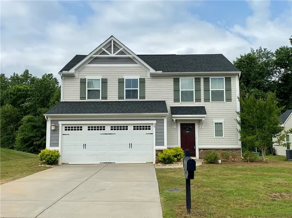 28 Cane Hill Dr, Piedmont, SC 29673
