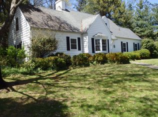 205 Locust Ave, Salem, VA 24153