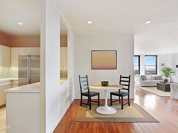 4th image of 75 Livingston St APT 9E