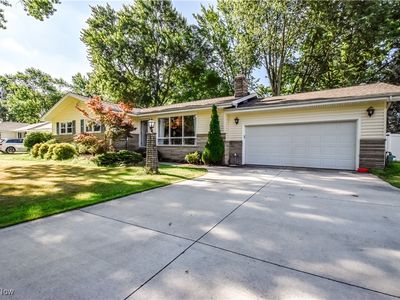 29267 Schwartz Rd, Westlake, OH, 44145