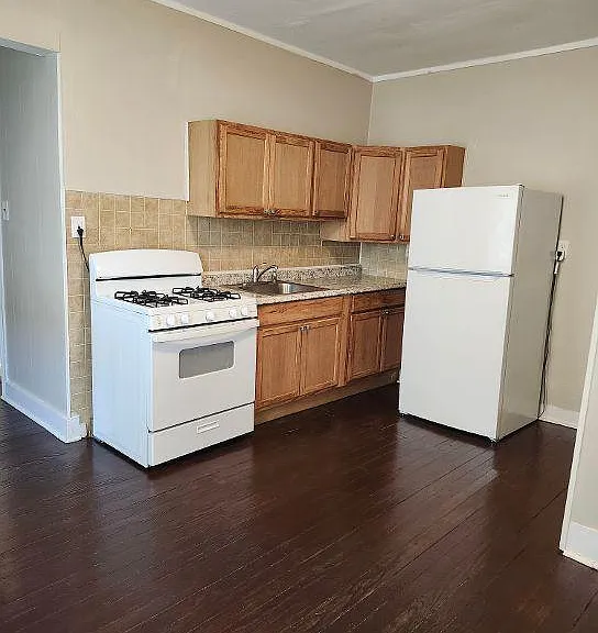 124 Mount Holly Ave #1 — Photo 5
