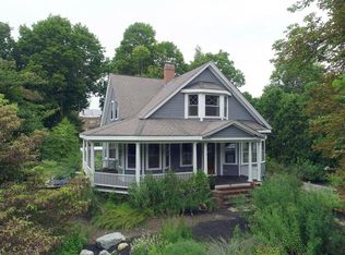 55 Grant St, Needham, MA 02492