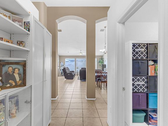 5th image of 1316 E ROSEMARY Trail