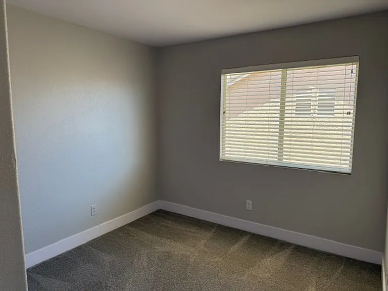 1528 Splinter Rock Way — Photo 40