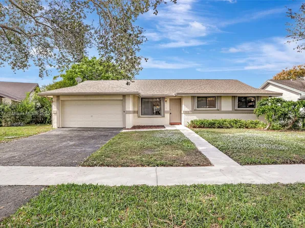 4313 NW 95th Way, Sunrise, FL 33351