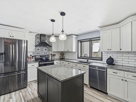 2nd image of 5 Tsienneto Road #75