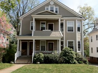 84 Maplewood Ave, West Hartford, CT 06119