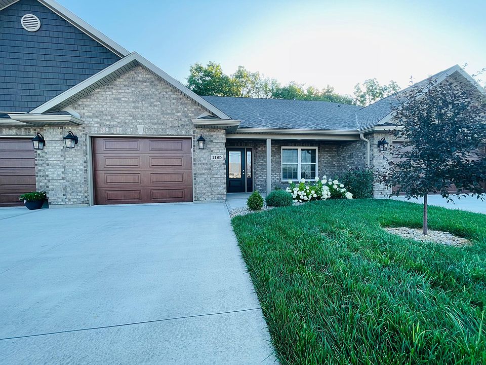1st image of 1185 E Bentley Cir