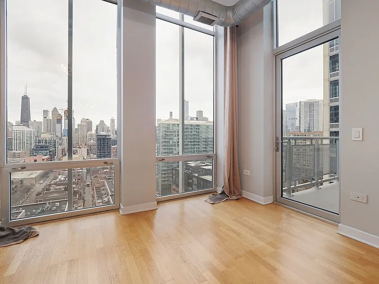720 N Larrabee St #1706 — Photo 11