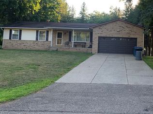 5784 Starview Dr, Clinton, OH 44216