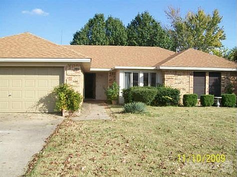 1st image of 5716 Havana Dr