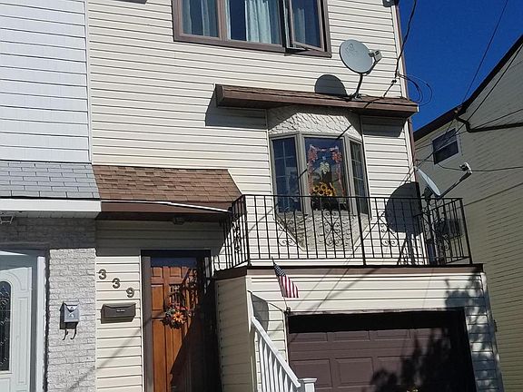 2nd image of 339 Fairbanks Ave