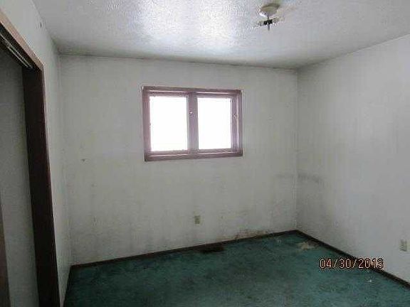 2nd image of 1138 Desperado St