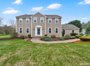 17 Windmill Rd, Ellington, CT 06029
