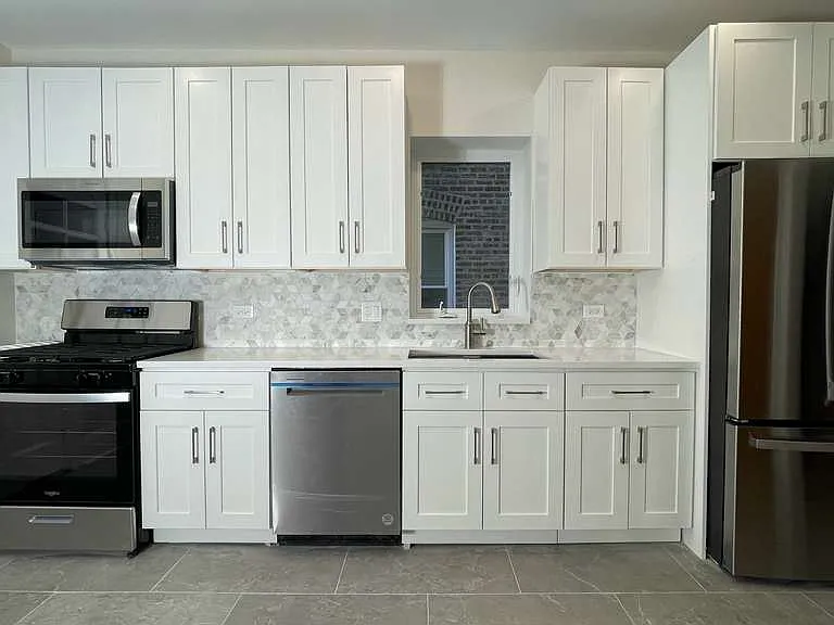 2734 W Winnemac Ave #2 — Photo 11