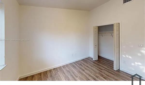2911 SE 13th Rd #206 — Photo 10