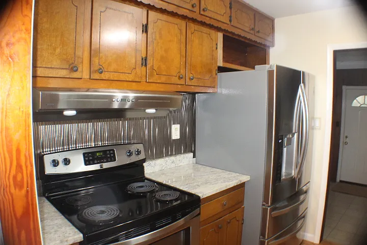 409 Willow Ave — Photo 12