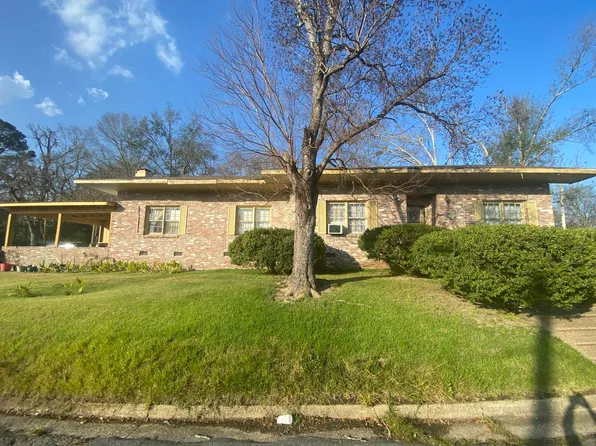 201 W Kingston St, Laurel, MS 39440