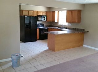1952 Charles St, Avon, IN