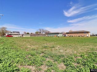 346 S Howard St, Fremont, NE 68025