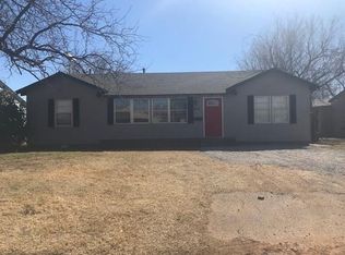 812 E Sycamore Ave, Altus, OK 73521