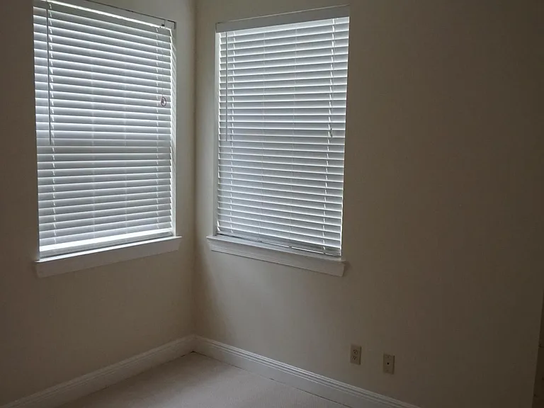 300 Somerset Bridge Rd — Photo 12