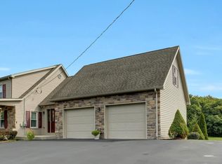 3377 Williamson Rd, Greencastle, PA 17225