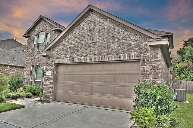 1st image of 9411 Fossil Canyon Dr