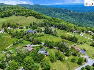 1925 Green Hill Road, Blowing Rock, NC 28605
