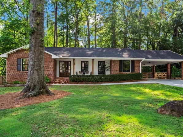 1826 E Ramble Ct, Decatur, GA 30033
