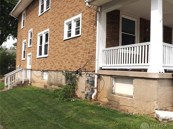 3rd image of 3601 E 2nd St