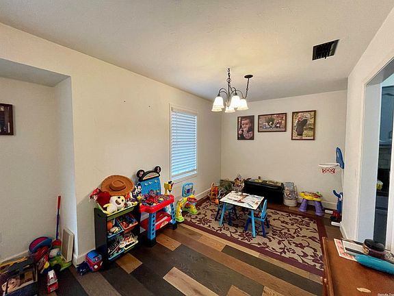 2nd image of 43 Chaney Dr