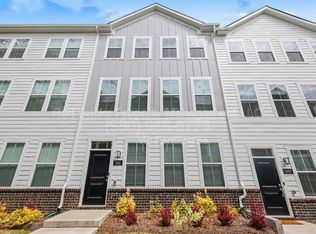 5011 Rill Ct, Charlotte, NC 28262
