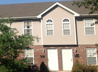 1604 N Main St APT C, Edwardsville, IL 62025