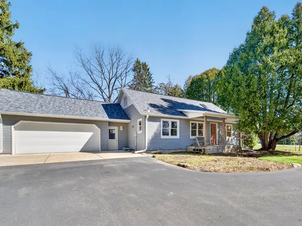 5150 River Rd, Waunakee, WI 53597