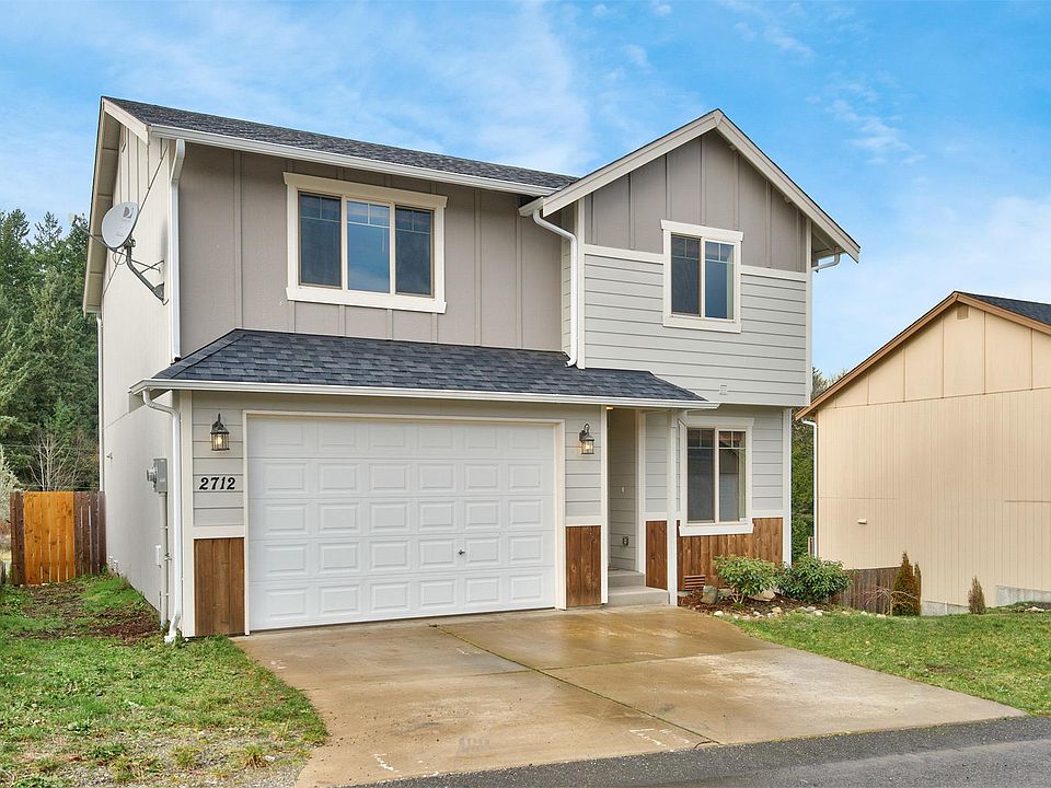 1st image of 2712 Massachusetts Pl E