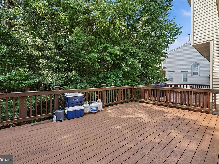 7827 Quill Point Dr — Photo 19