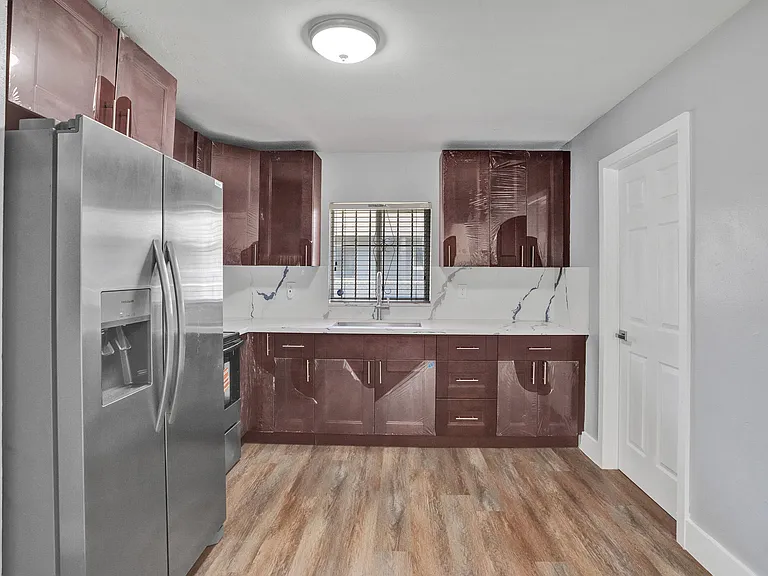 2145 NW 100th St — Photo 11