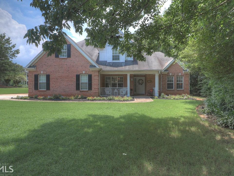 1st image of 3801 Martingale Dr SE
