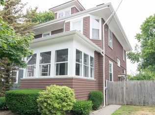 602 Angell St, Providence, RI 02906