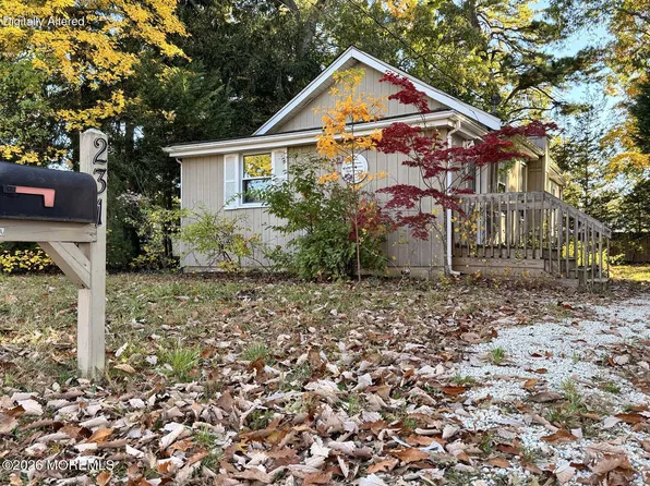231 Arkansas Avenue, Toms River, NJ 08753